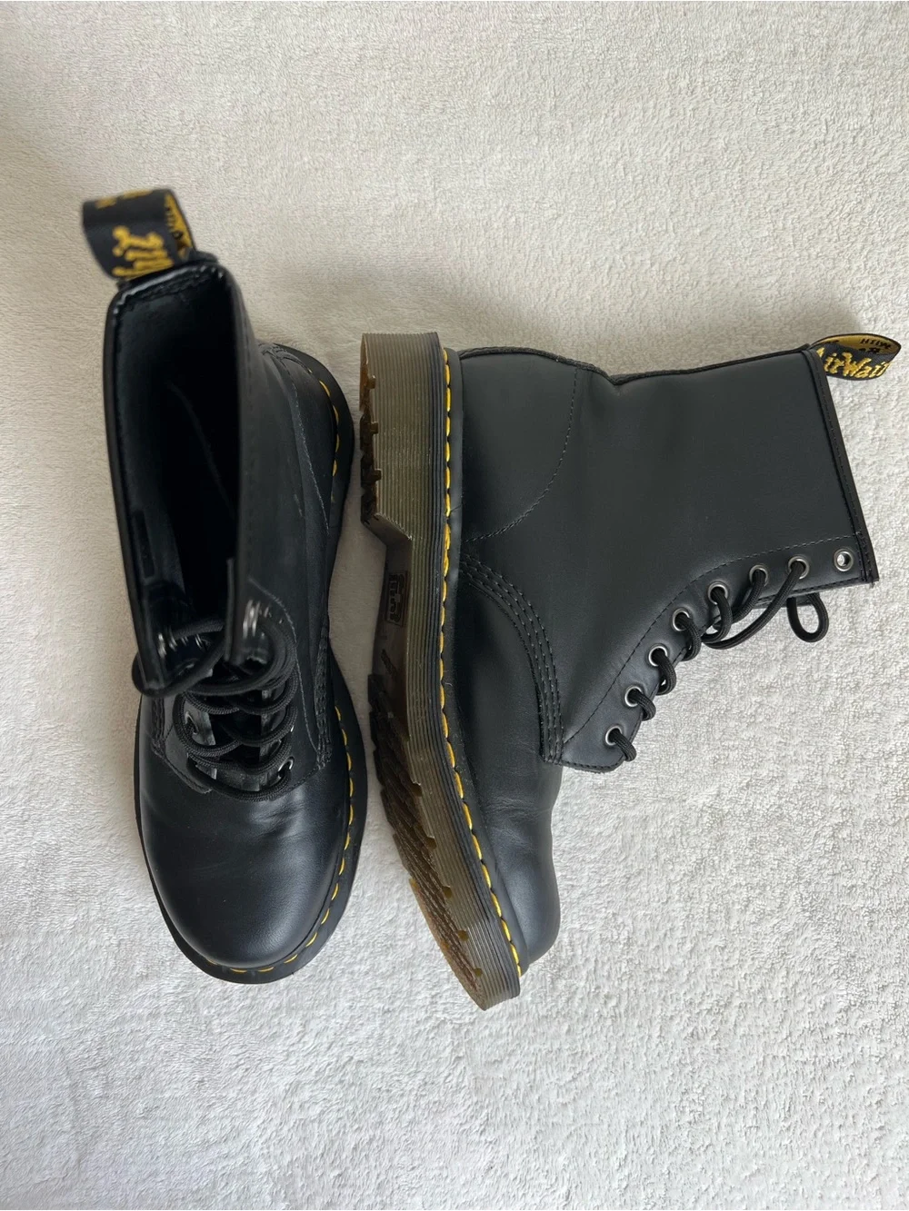 Dr. Martens selling classic
